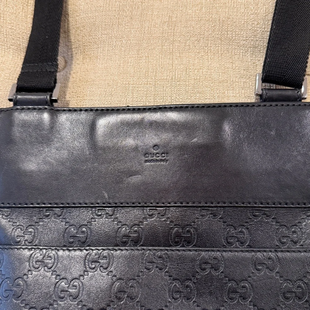 Gucci Black Leather Men's Crossbody Bag